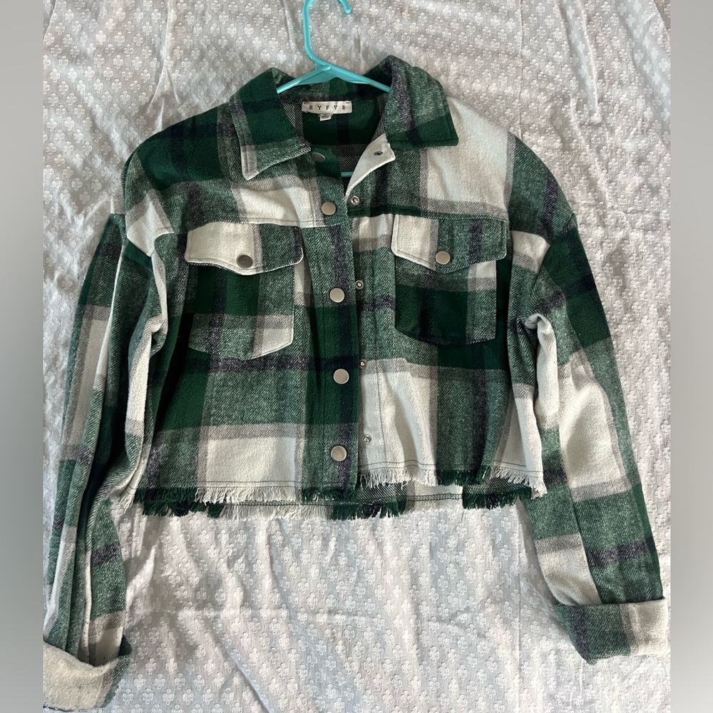 Plaid green cropped flannel